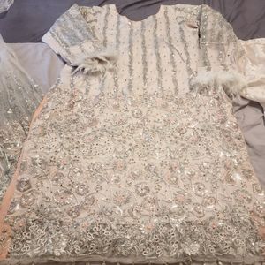 Pakistani dress NEW without tag